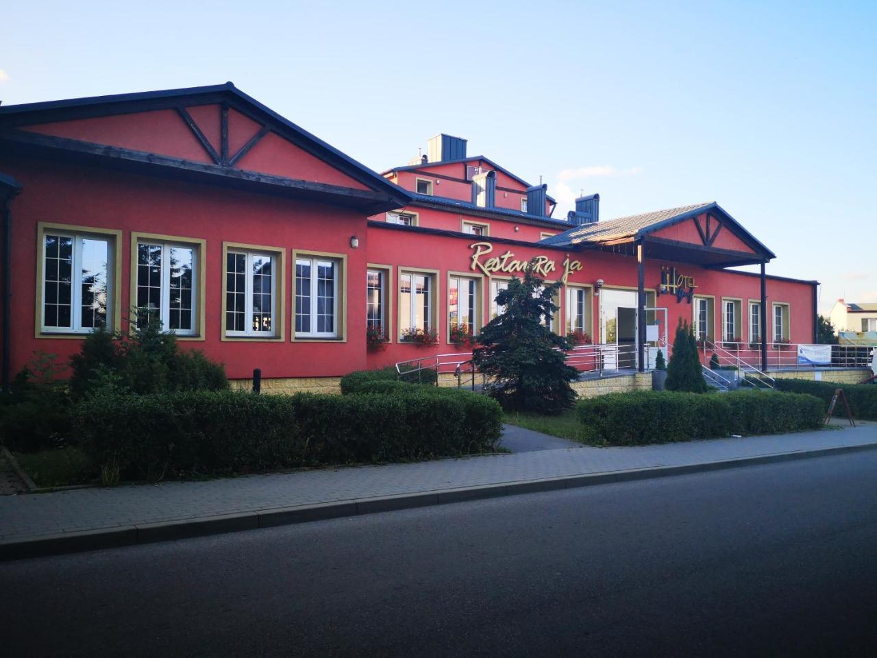 Hotel Gryf Kościerzyna Exterior foto
